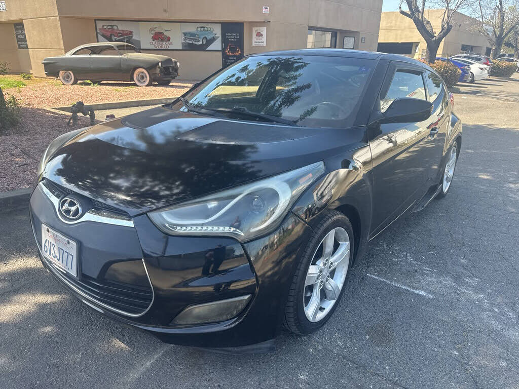 2012 HYUNDAI Veloster