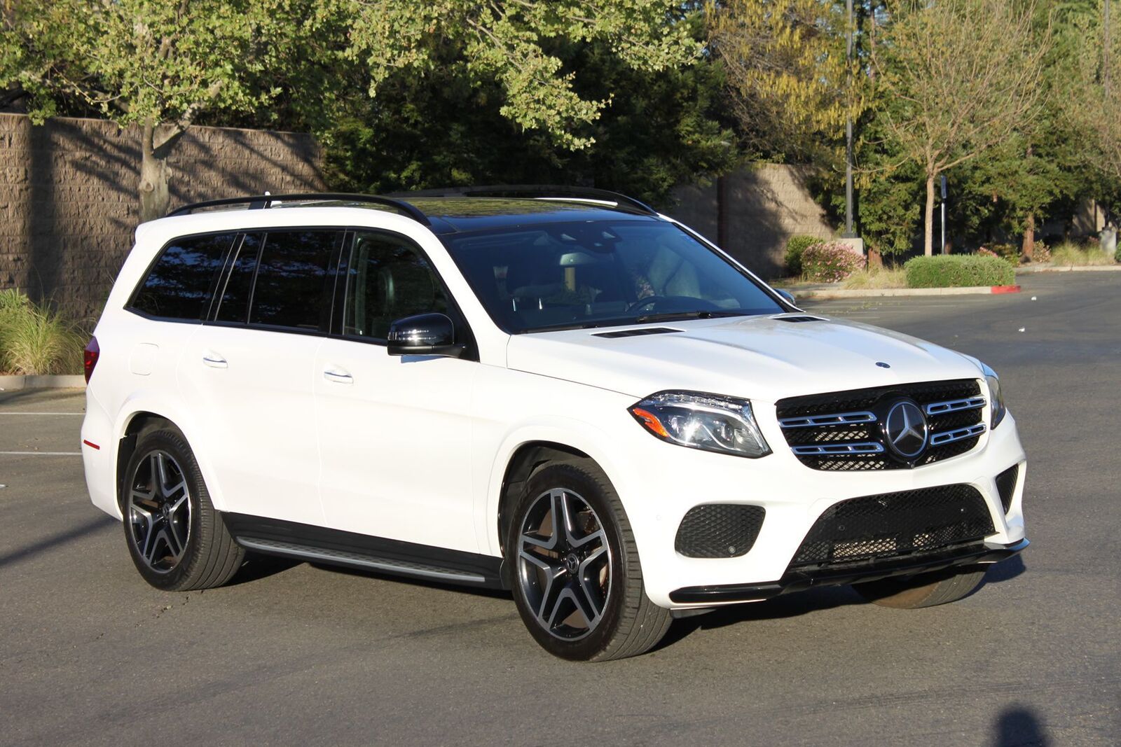 2019 MERCEDES-BENZ GLS-Class