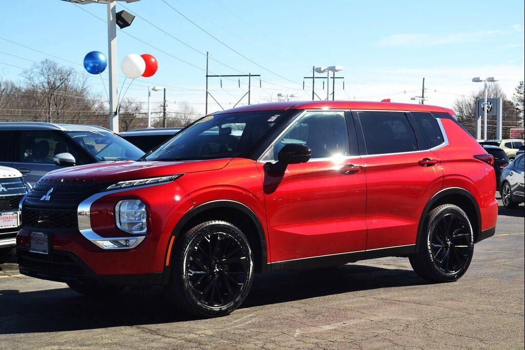 2023 MITSUBISHI Outlander