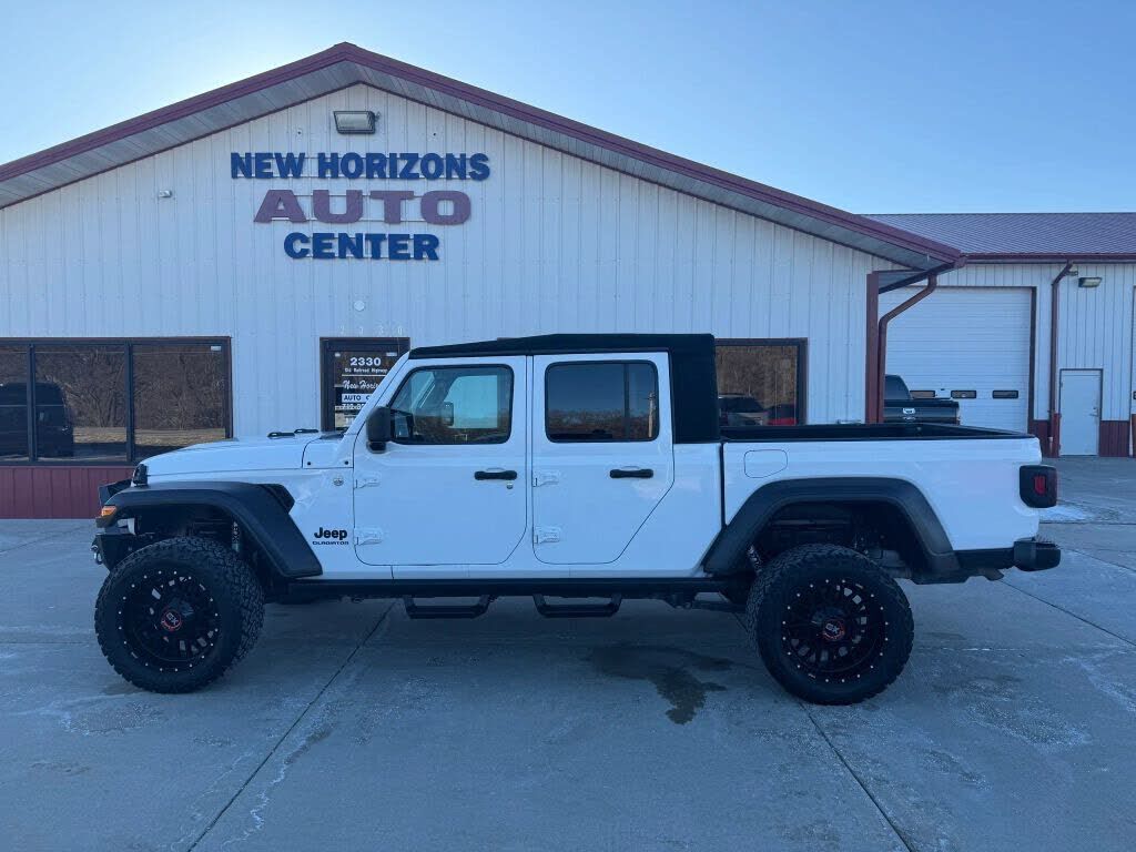 2020 JEEP Gladiator