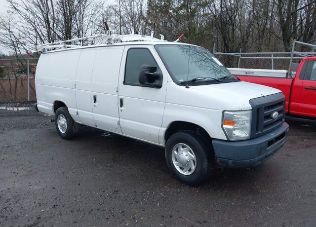 2014 FORD E-250