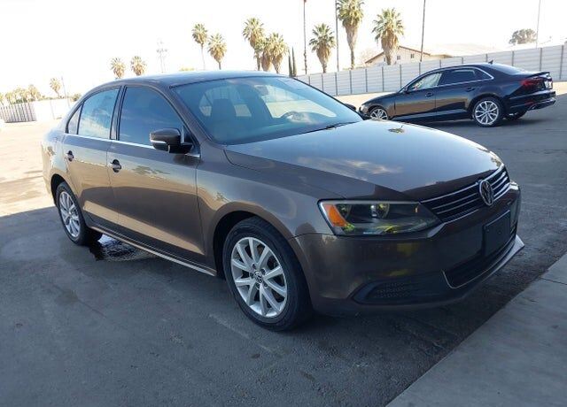 2013 VOLKSWAGEN Jetta