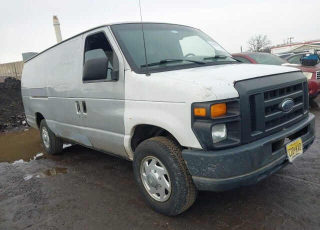 2002 FORD E-250