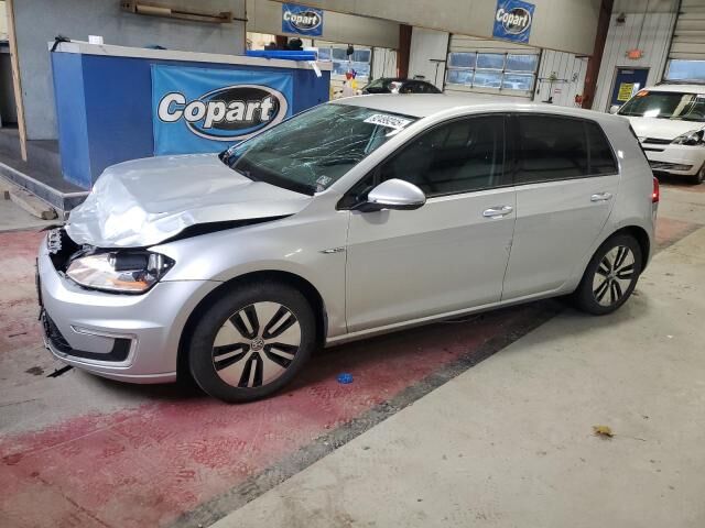 2016 VOLKSWAGEN e-Golf