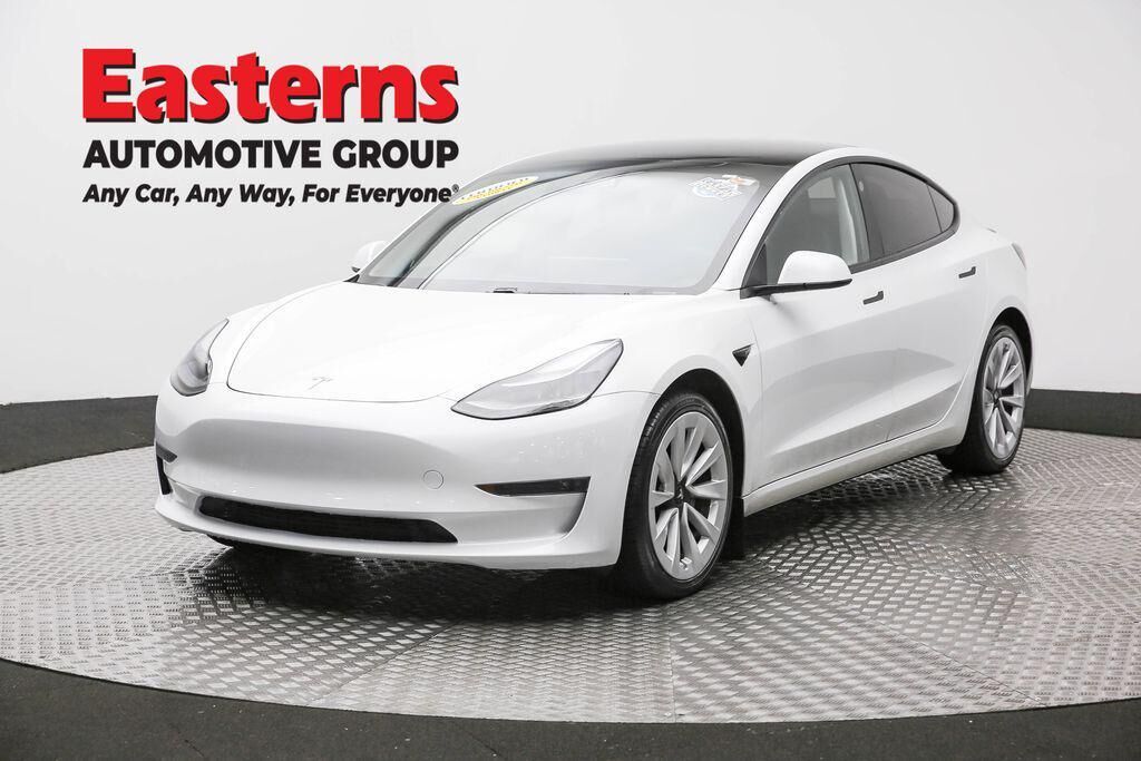 2021 TESLA Model 3