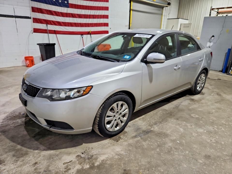 2013 KIA Forte