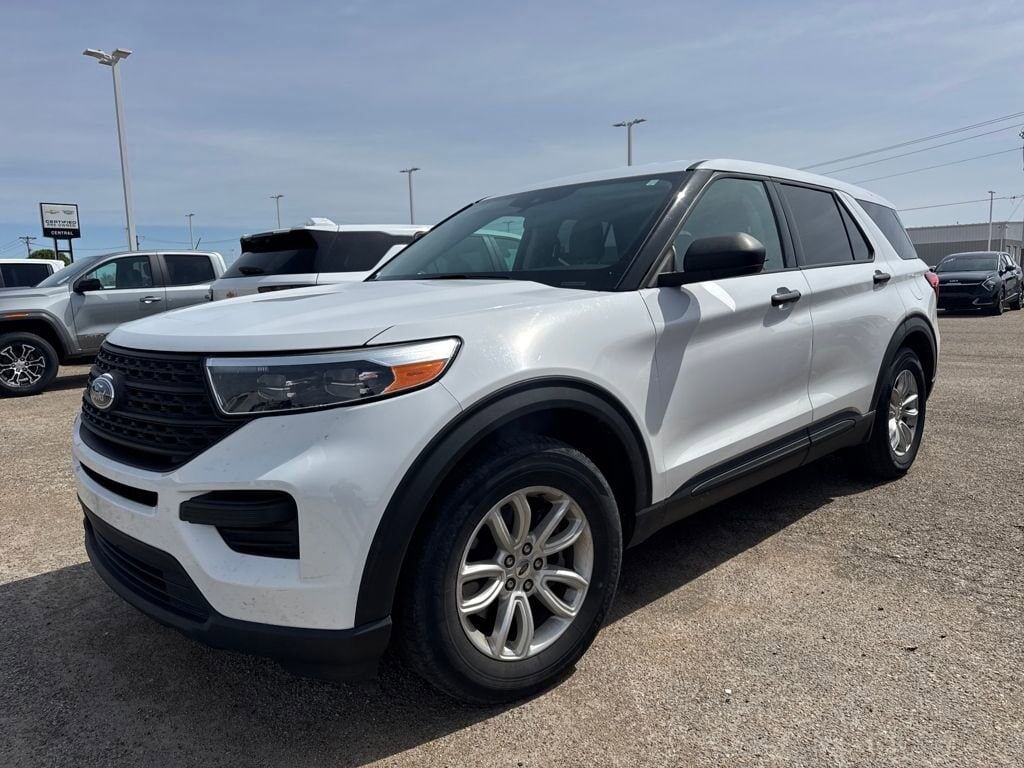 2021 FORD Explorer