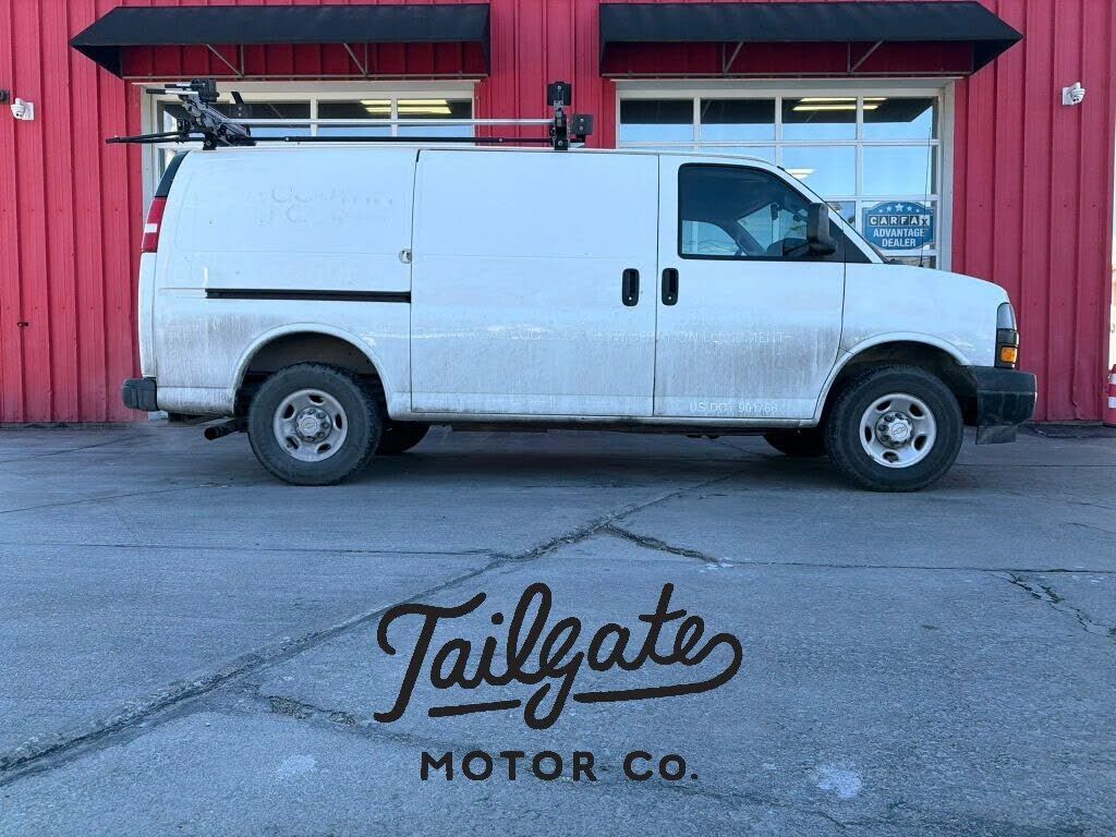 2021 CHEVROLET Express
