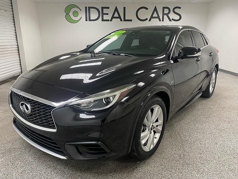 2018 INFINITI QX30