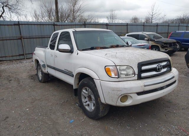 2003 TOYOTA Tundra