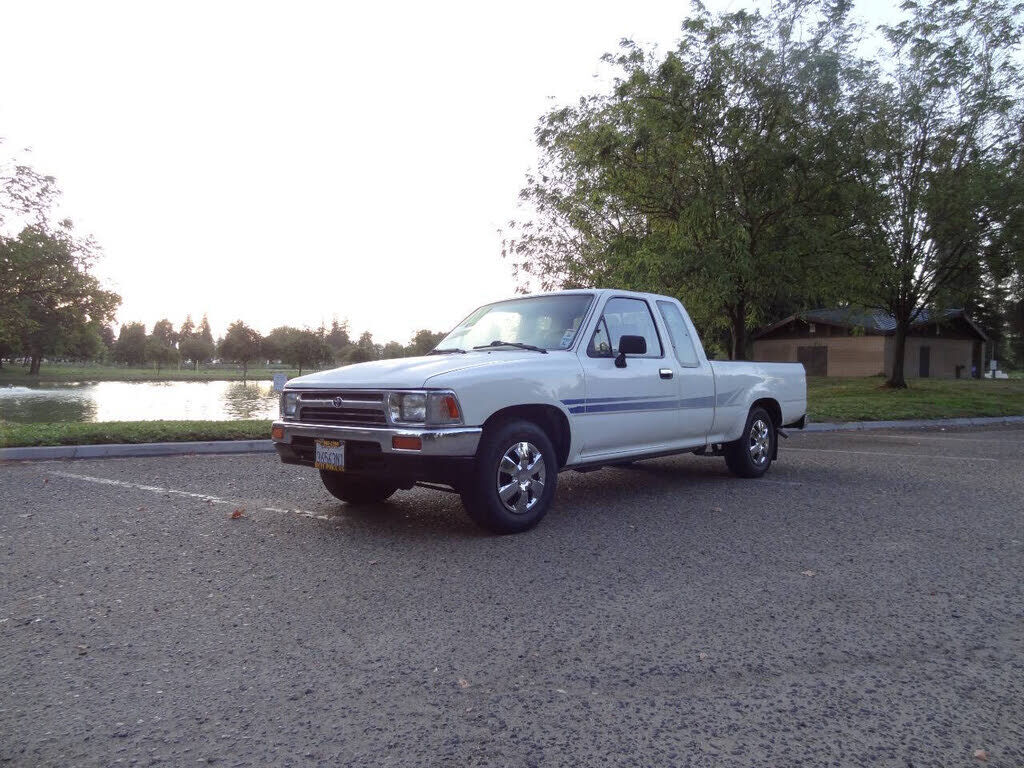 1994 TOYOTA Pick-Up