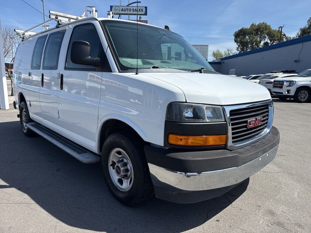 2021 GMC Savana