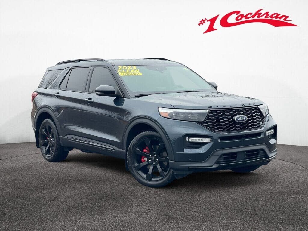 2023 FORD Explorer
