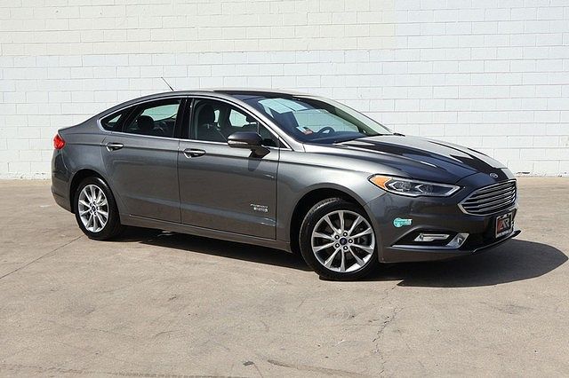 2017 FORD Fusion
