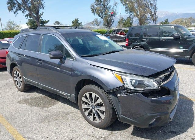 2015 SUBARU Outback