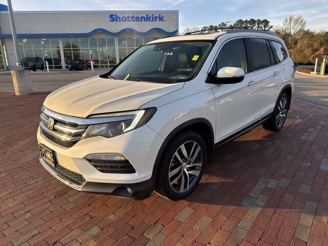 2016 HONDA Pilot