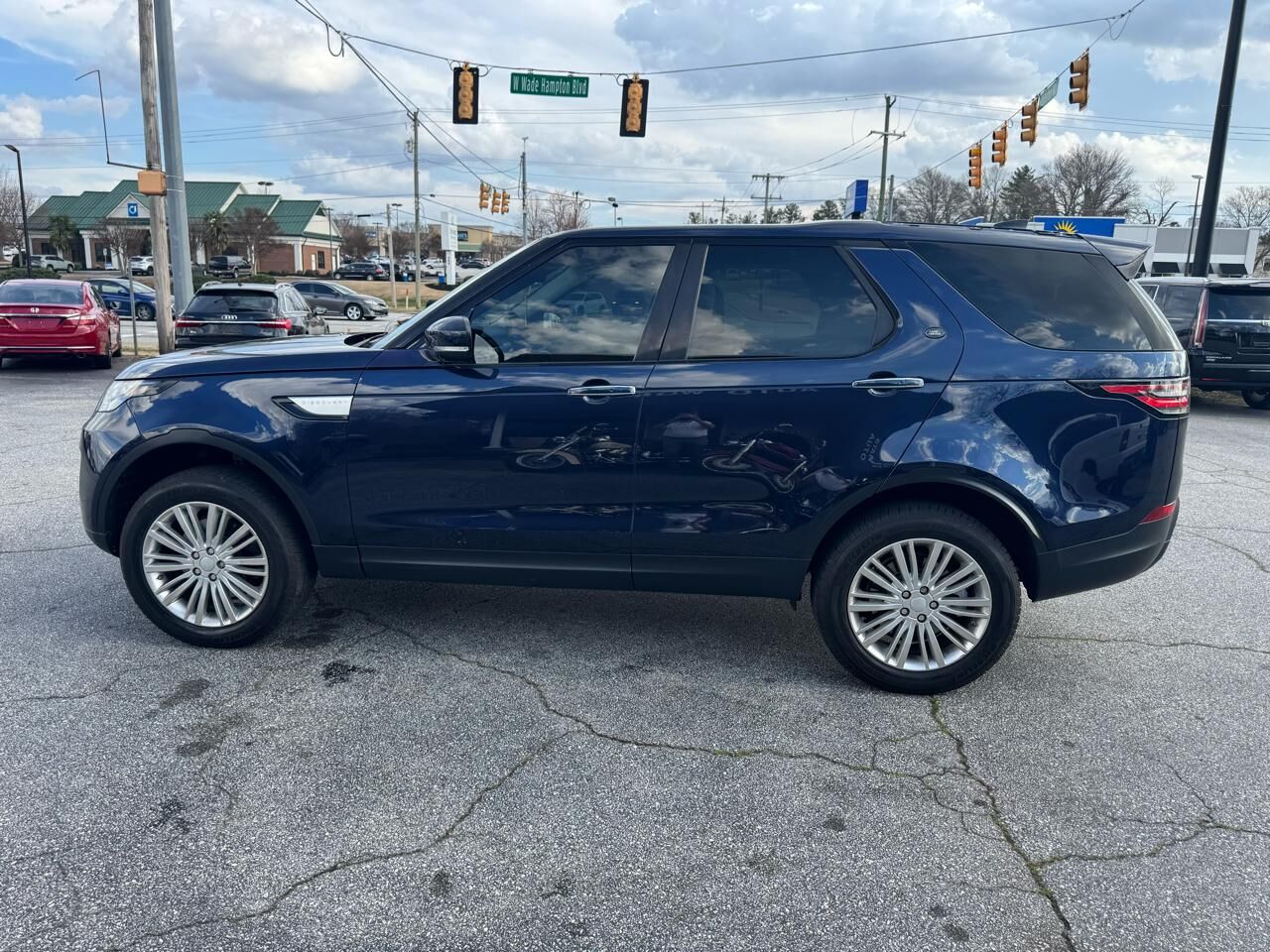2017 LAND ROVER Discovery