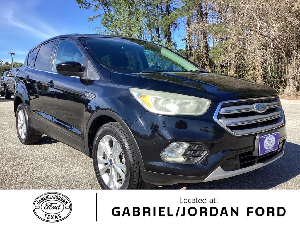 2017 FORD Escape
