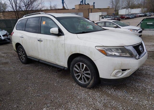 2016 NISSAN Pathfinder