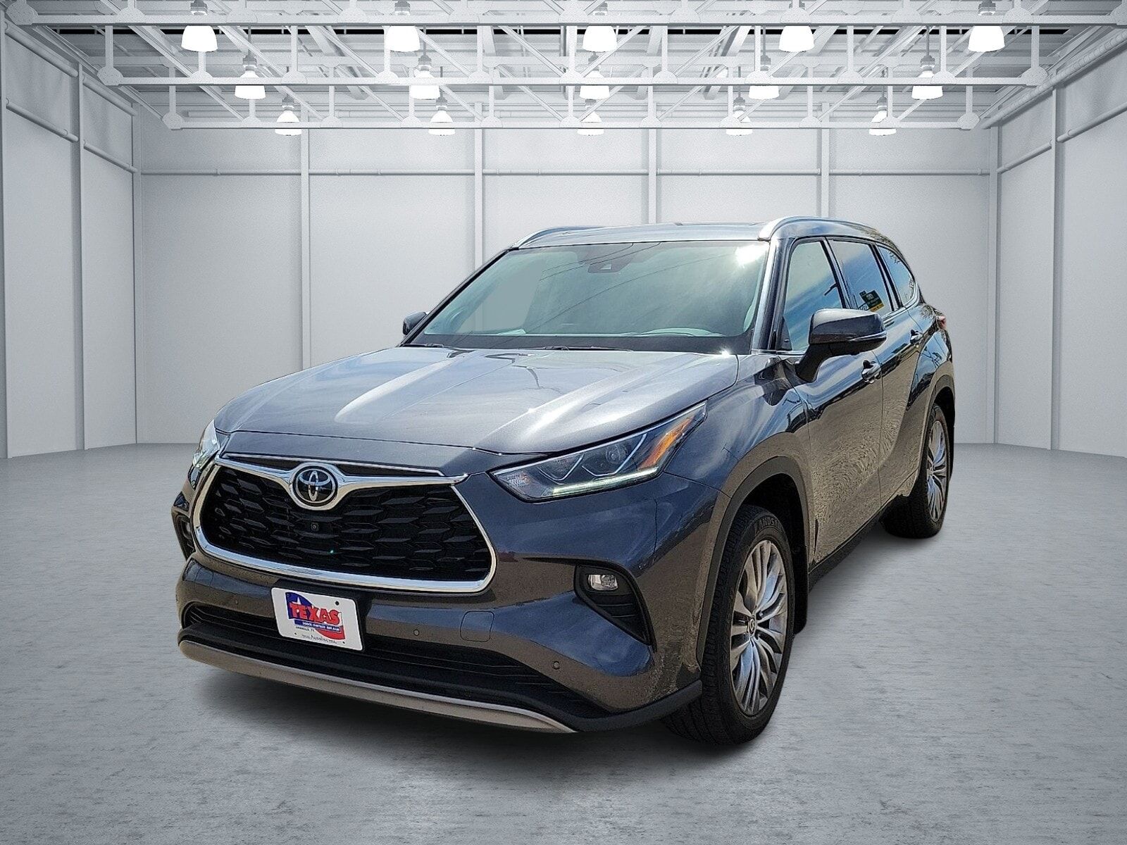 2023 TOYOTA Highlander