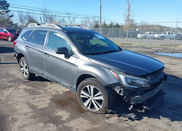 2018 SUBARU Outback