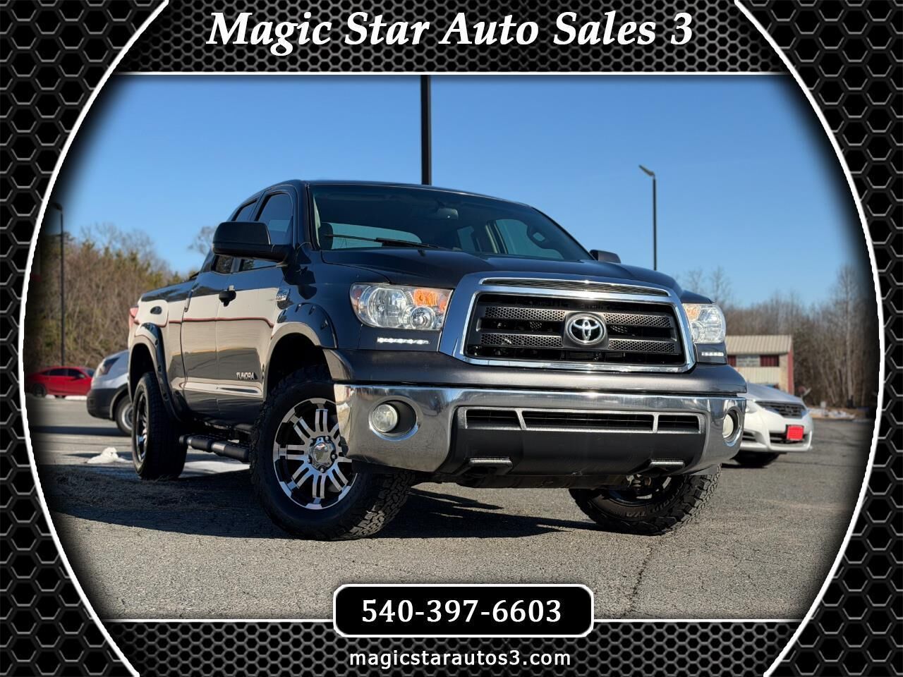 2013 TOYOTA Tundra