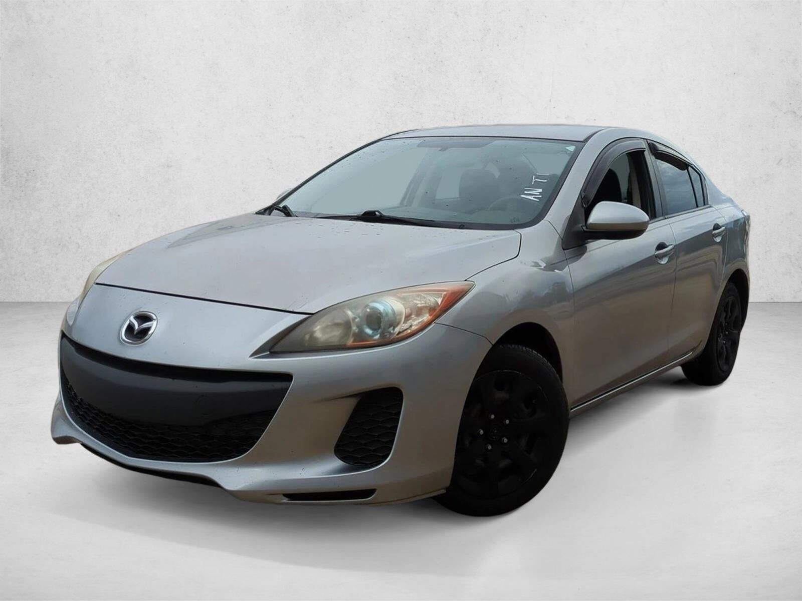 2013 MAZDA Mazda3
