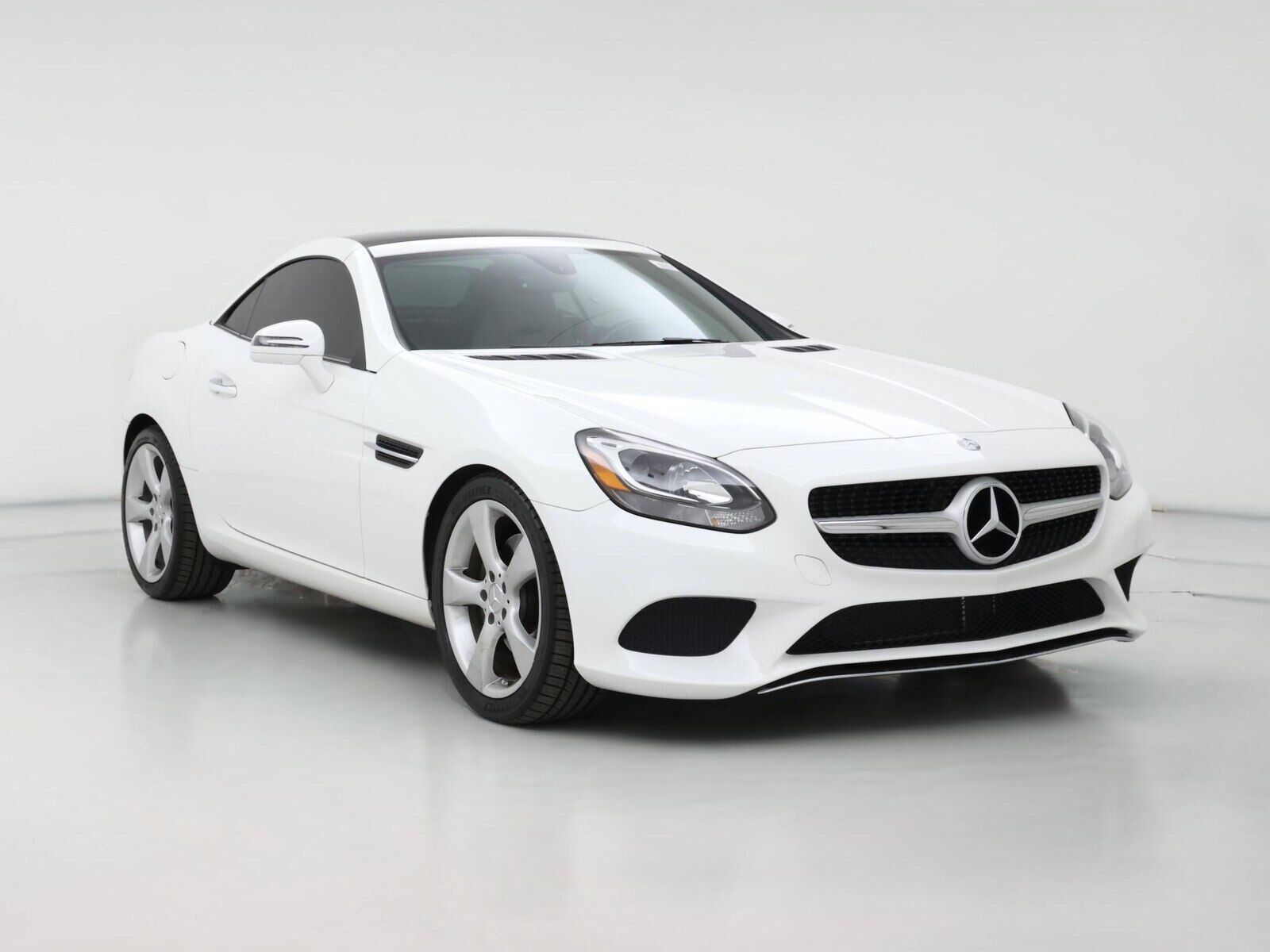 2017 MERCEDES-BENZ SLC-Class