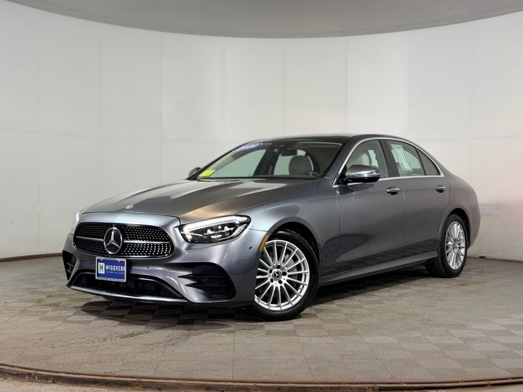 2022 MERCEDES-BENZ E-Class