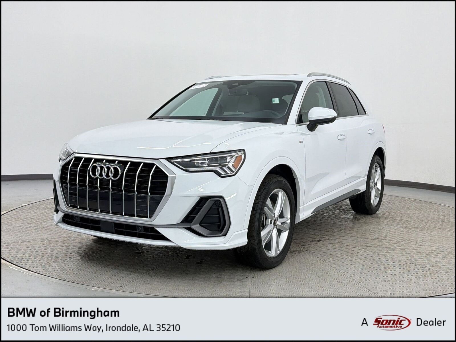 2024 AUDI Q3