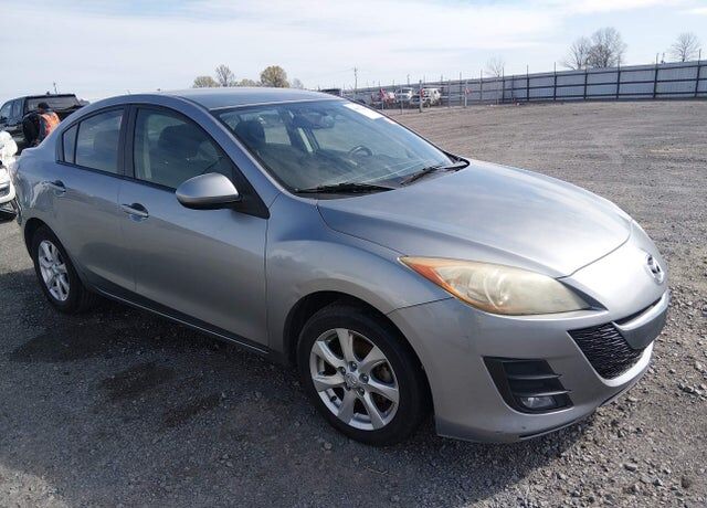 2010 MAZDA Mazda3