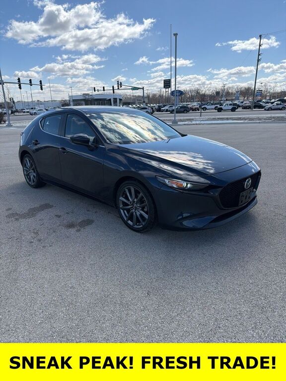 2019 MAZDA Mazda3