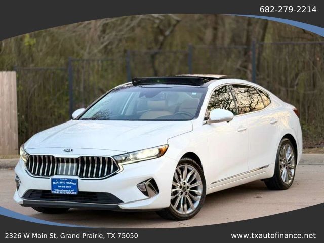 2020 KIA Cadenza