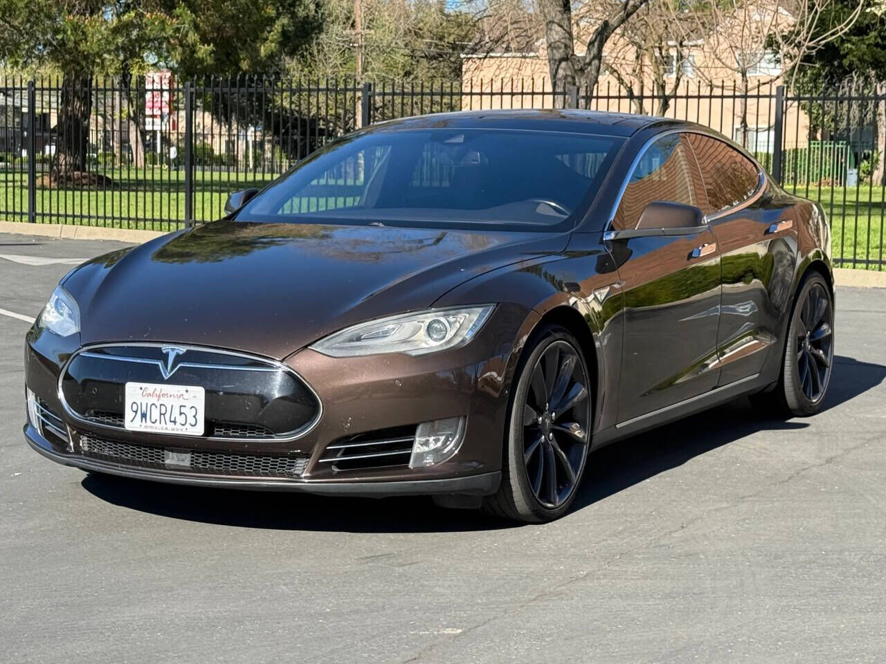 2014 TESLA Model S
