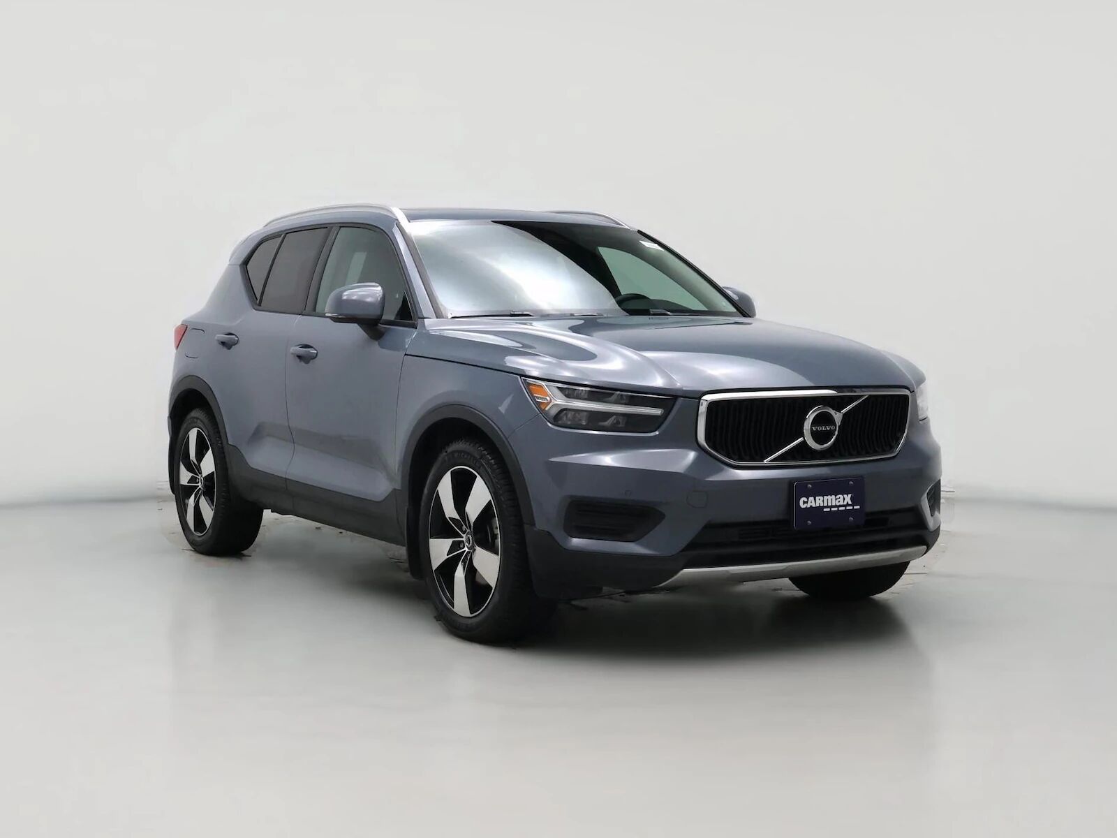 2020 VOLVO XC40