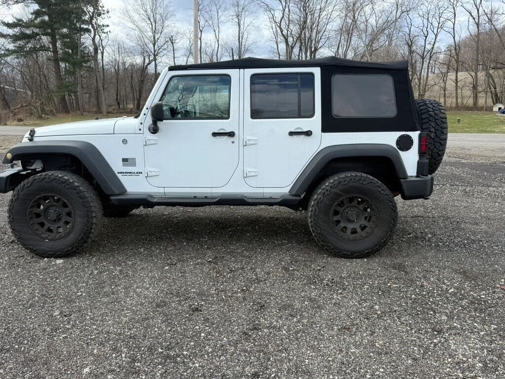 2017 JEEP Wrangler