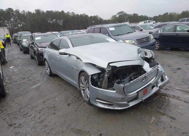 2011 JAGUAR XJ