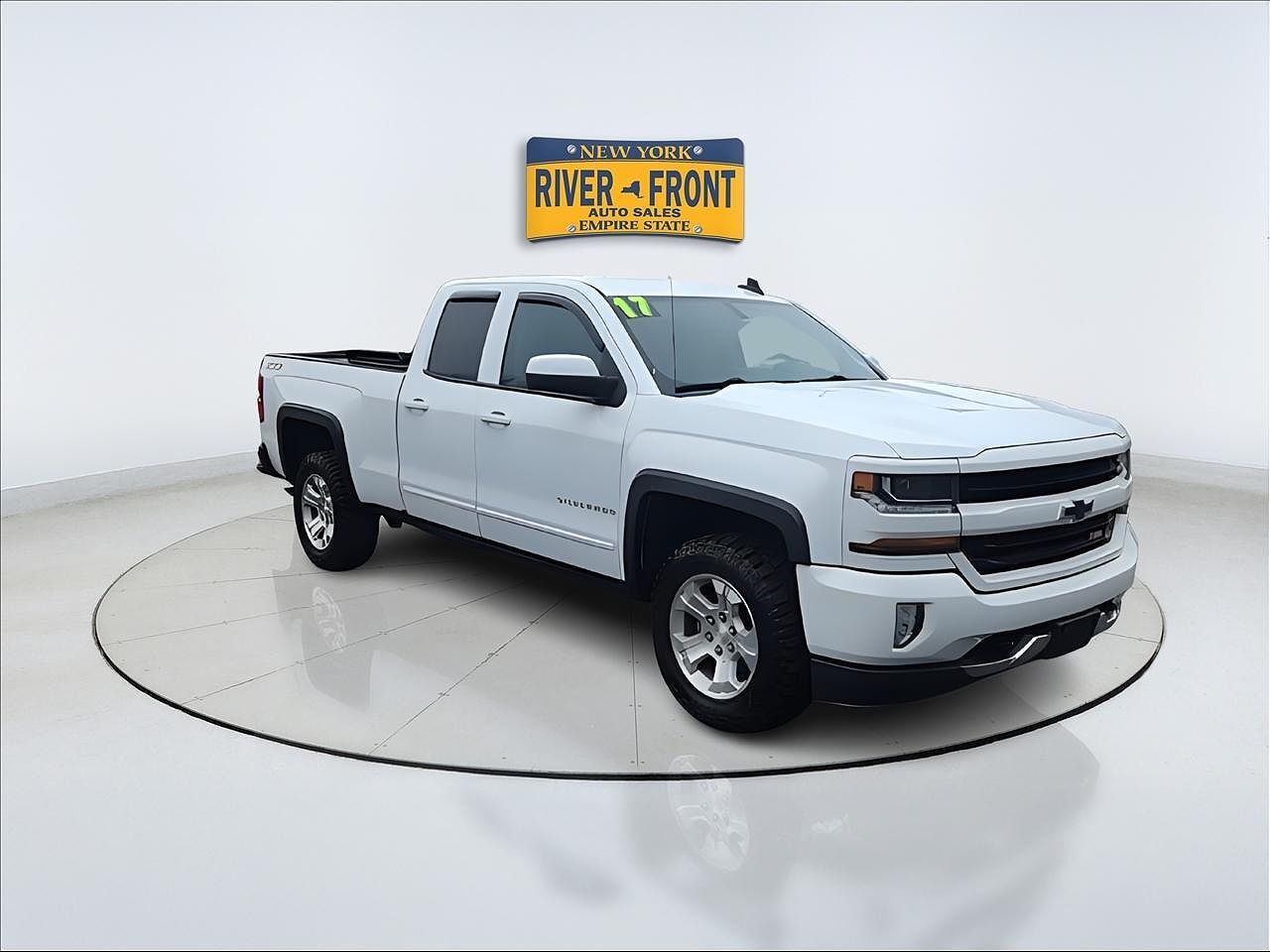 2017 CHEVROLET Silverado