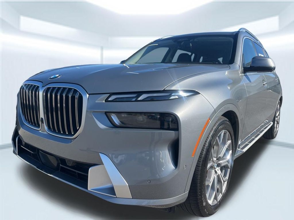 2024 BMW X7