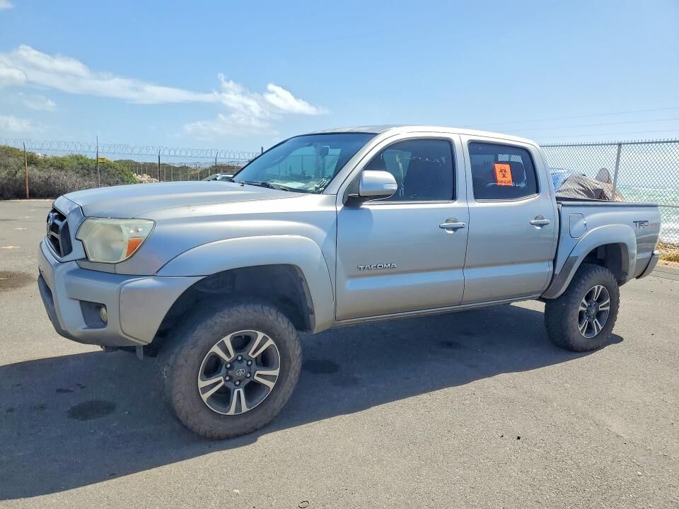 2015 TOYOTA Tacoma