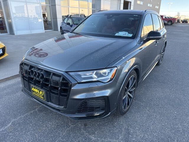 2022 AUDI SQ7