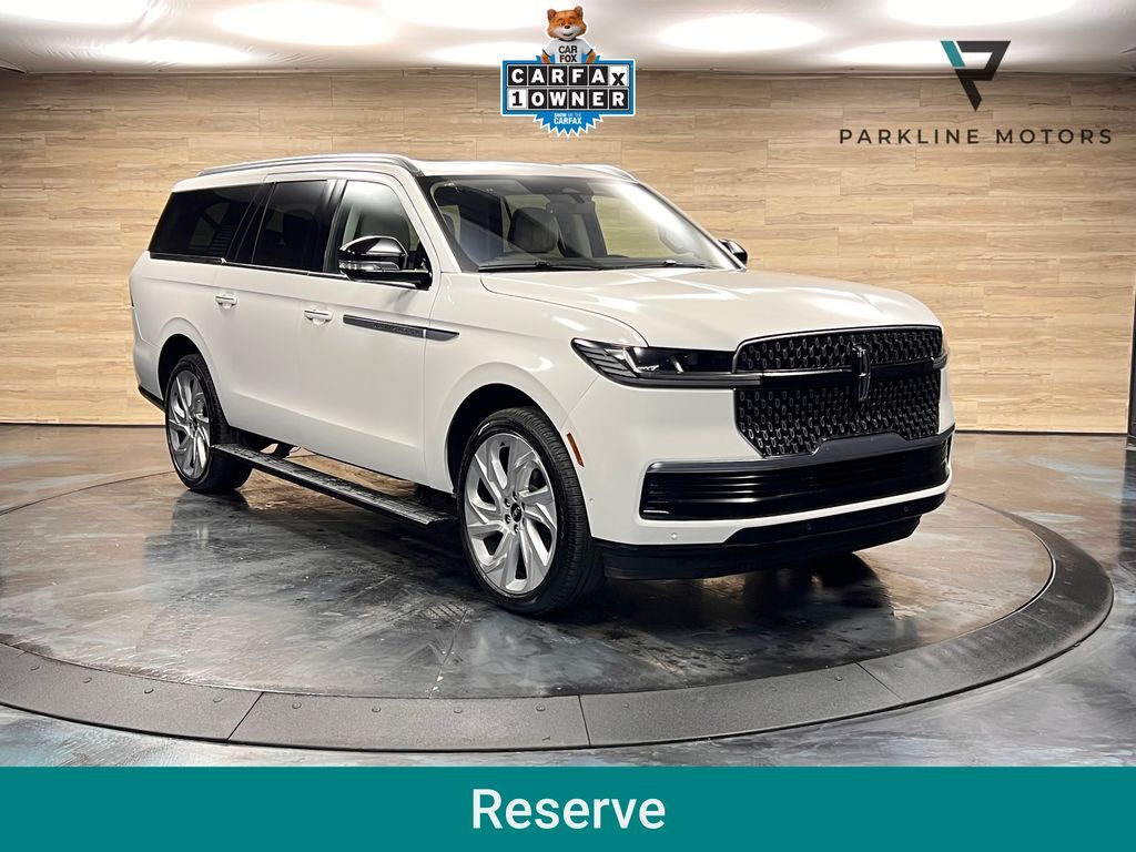 2025 LINCOLN Navigator L