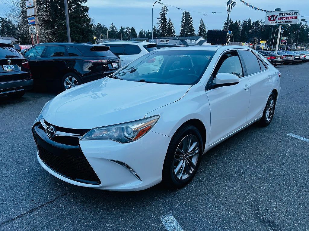 2017 TOYOTA Camry