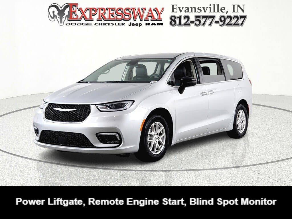 2024 CHRYSLER Pacifica