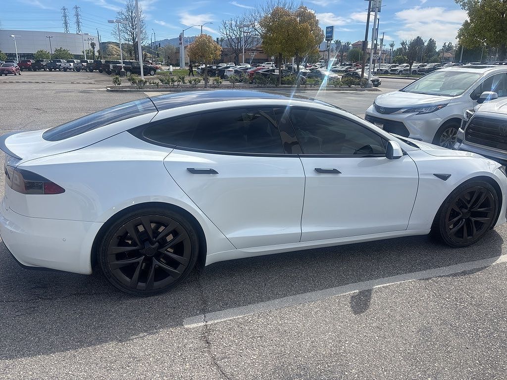 2022 TESLA Model S