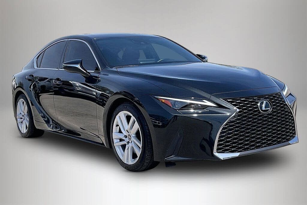 2024 LEXUS IS