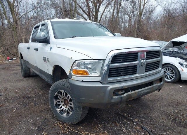 2011 DODGE Ram