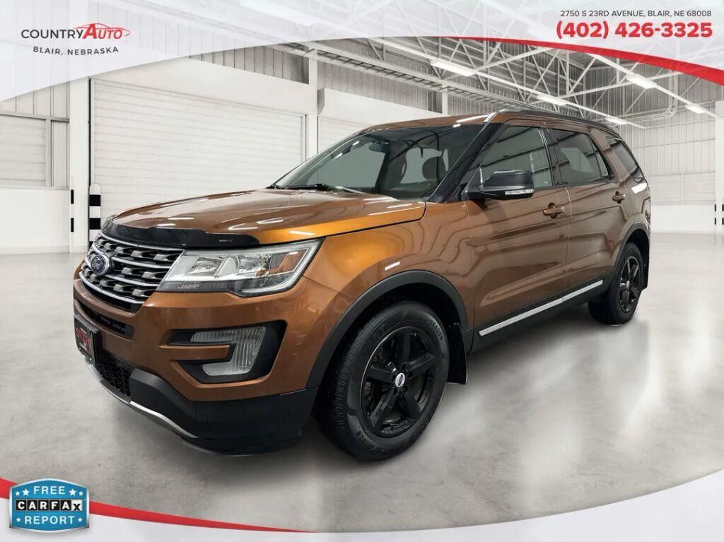 2017 FORD Explorer