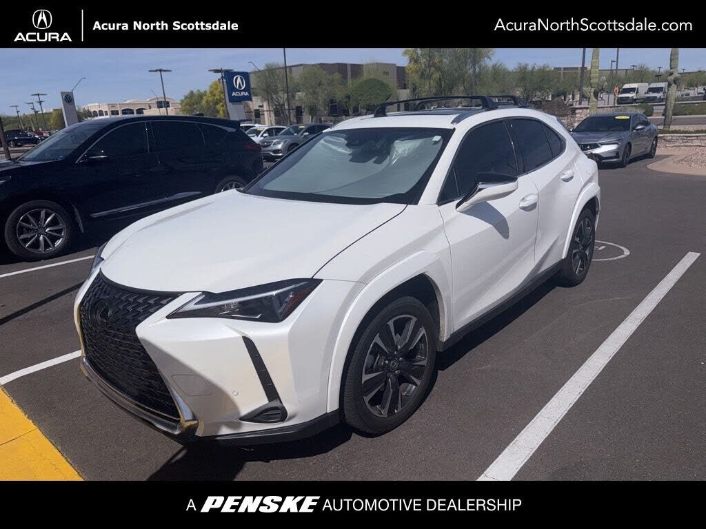 2024 LEXUS UX