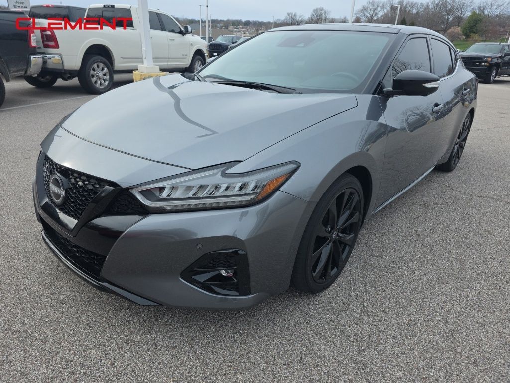 2023 NISSAN Maxima
